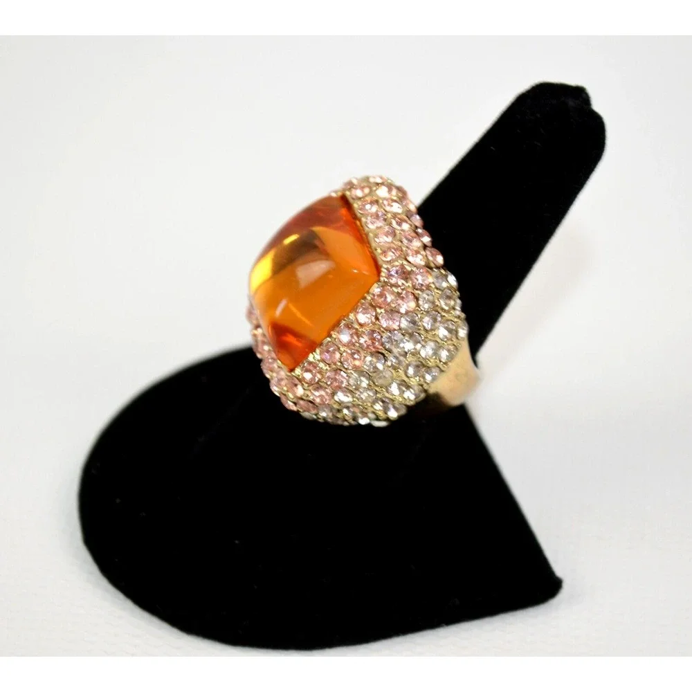 Gold Tone Ring with Yellow Glass Stone Surrounded‎ by Rhinestones Size 8